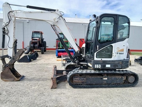 2020 Bobcat E63 Crawler Excavator